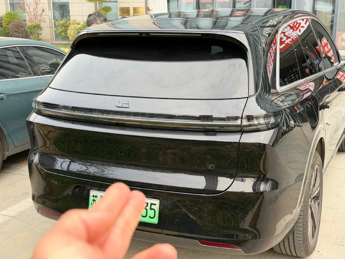 2024 Li L6 Range Extended 154HP L4 REEV 36.8KWH,autocango,china used car exporter,china ev exporter,chinese used car exporter,chinese used ev exporter