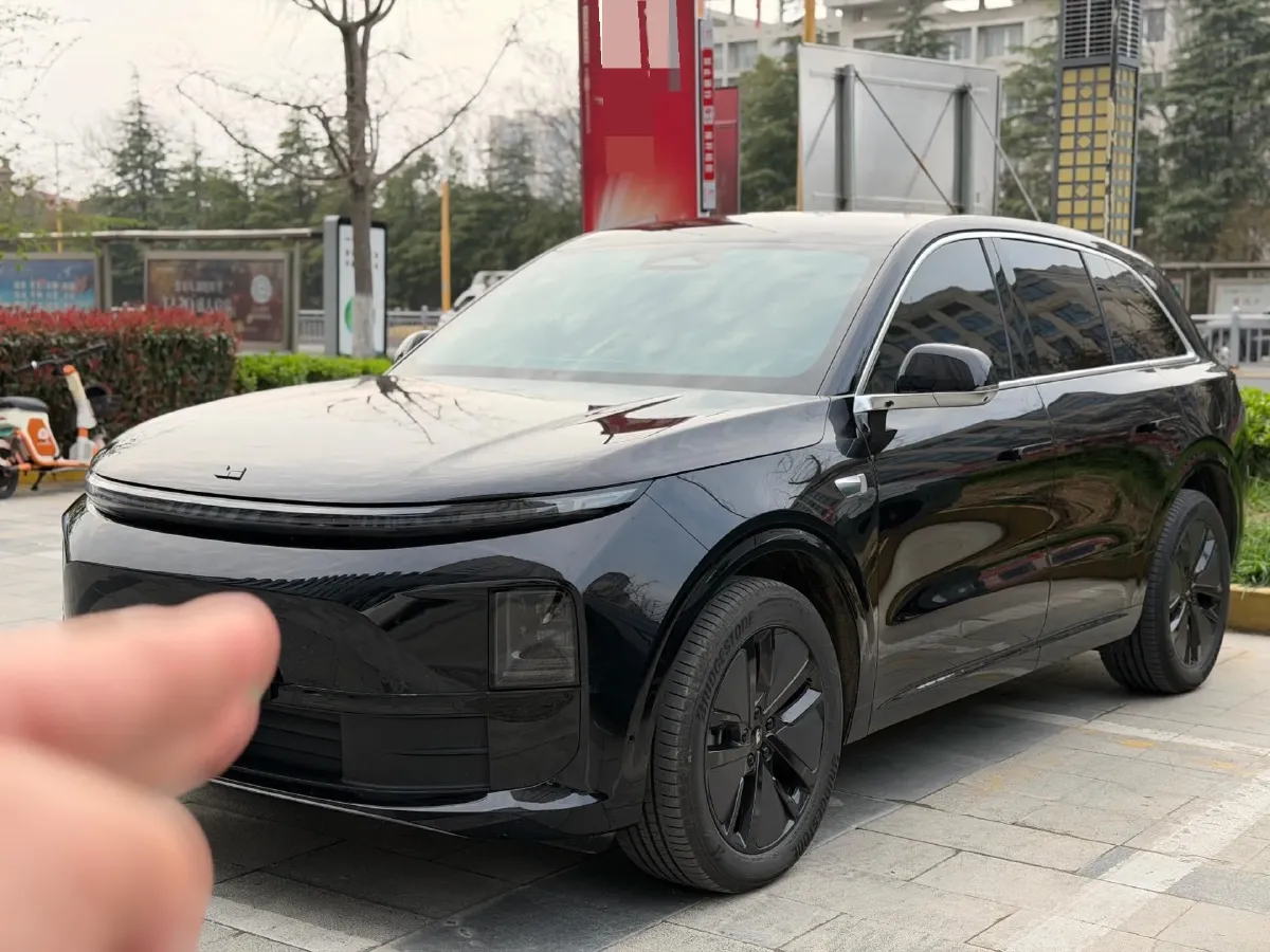 2024 Li L6 Range Extended 154HP L4 REEV 36.8KWH,autocango,china used car exporter,china ev exporter,chinese used car exporter,chinese used ev exporter