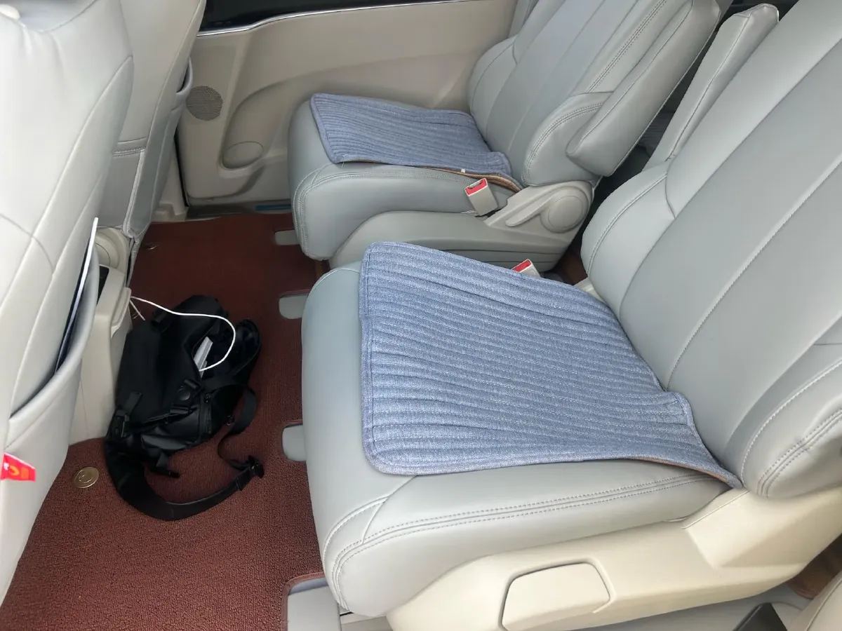 2023 Buick GL8 2.0T 237HP L4 9AT,autocango,china used car exporter,china ev exporter,chinese used car exporter,chinese used ev exporter