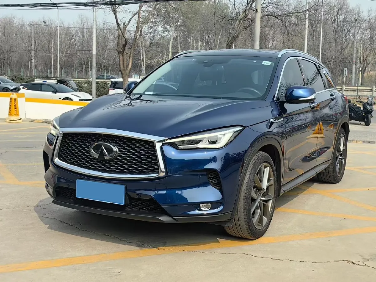 2020 Infiniti QX50 2.0T 272HP L4 CVT,autocango,china used car exporter,china ev exporter,chinese used car exporter,chinese used ev exporter