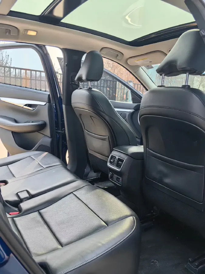 2020 Infiniti QX50 2.0T 272HP L4 CVT,autocango,china used car exporter,china ev exporter,chinese used car exporter,chinese used ev exporter