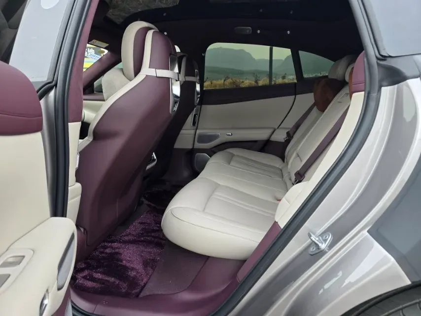 2025 MI YU7 BEV 101.7KWH,autocango,china used car exporter,china ev exporter,chinese used car exporter,chinese used ev exporter