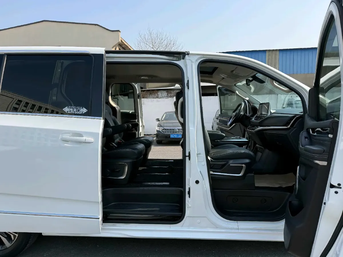 2021 MAXUS G20 2.0T 224HP L4 8AT,autocango,china used car exporter,china ev exporter,chinese used car exporter,chinese used ev exporter