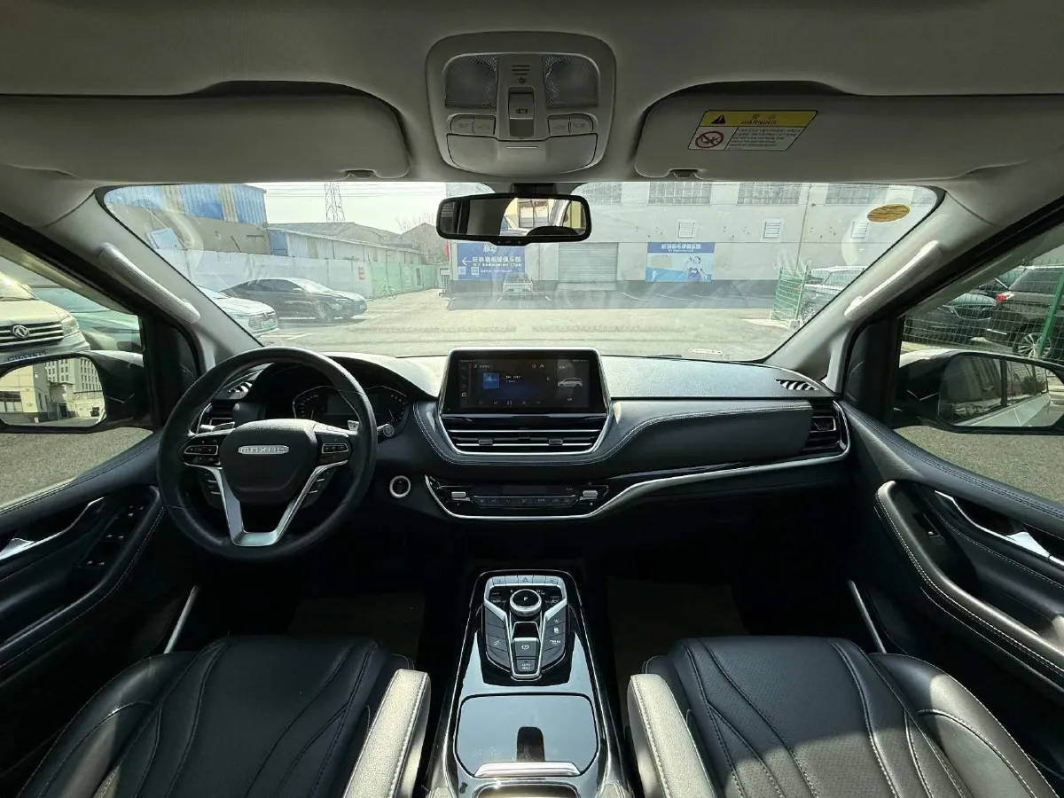 2021 MAXUS G20 2.0T 224HP L4 8AT,autocango,china used car exporter,china ev exporter,chinese used car exporter,chinese used ev exporter