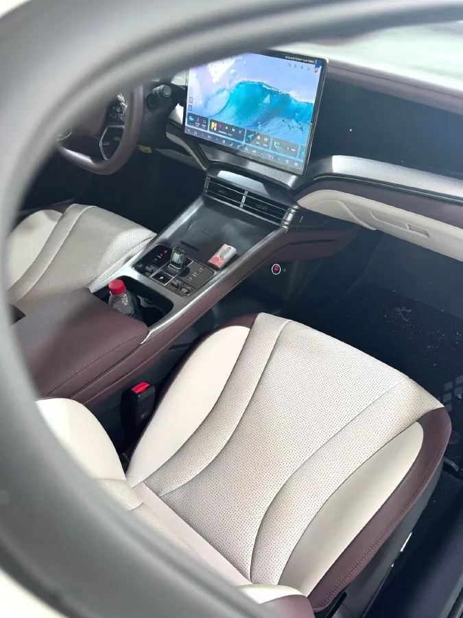 2025 BYD Seal07 DM-i 1.5L 101HP L4 E-CVT PHEV 17.6KWH,autocango,china used car exporter,china ev exporter,chinese used car exporter,chinese used ev exporter