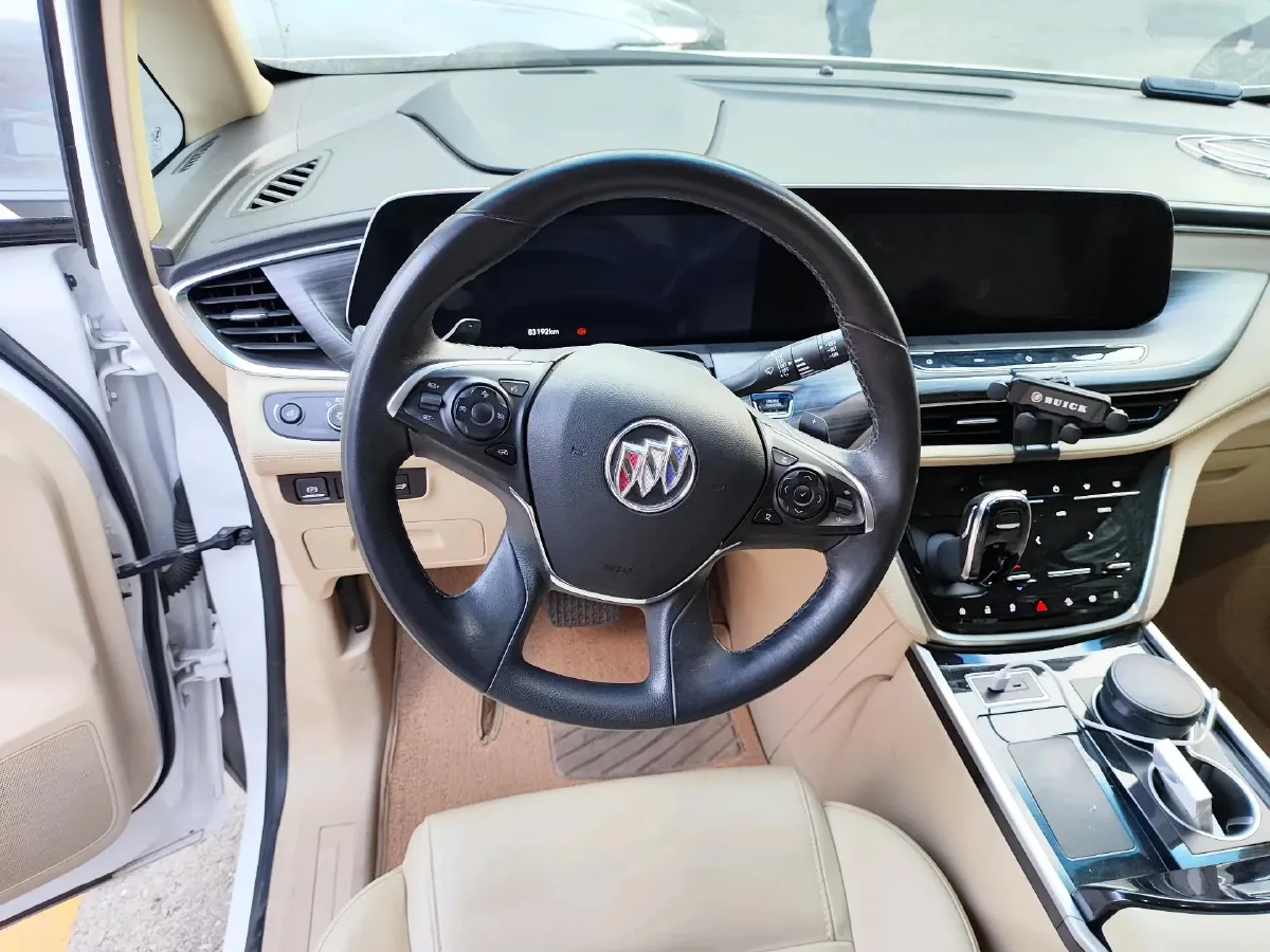 2022 Buick GL8 2.0T 237HP L4 9AT,autocango,china used car exporter,china ev exporter,chinese used car exporter,chinese used ev exporter