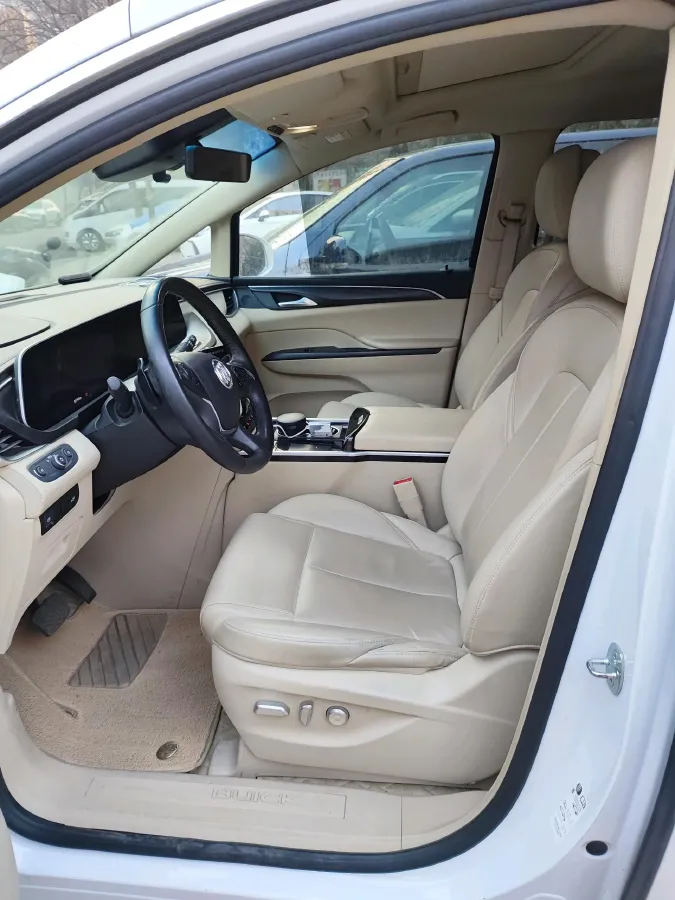 2022 Buick GL8 2.0T 237HP L4 9AT,autocango,china used car exporter,china ev exporter,chinese used car exporter,chinese used ev exporter