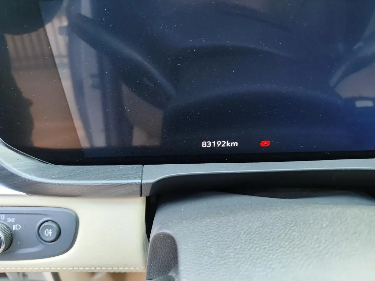 2022 Buick GL8 2.0T 237HP L4 9AT,autocango,china used car exporter,china ev exporter,chinese used car exporter,chinese used ev exporter