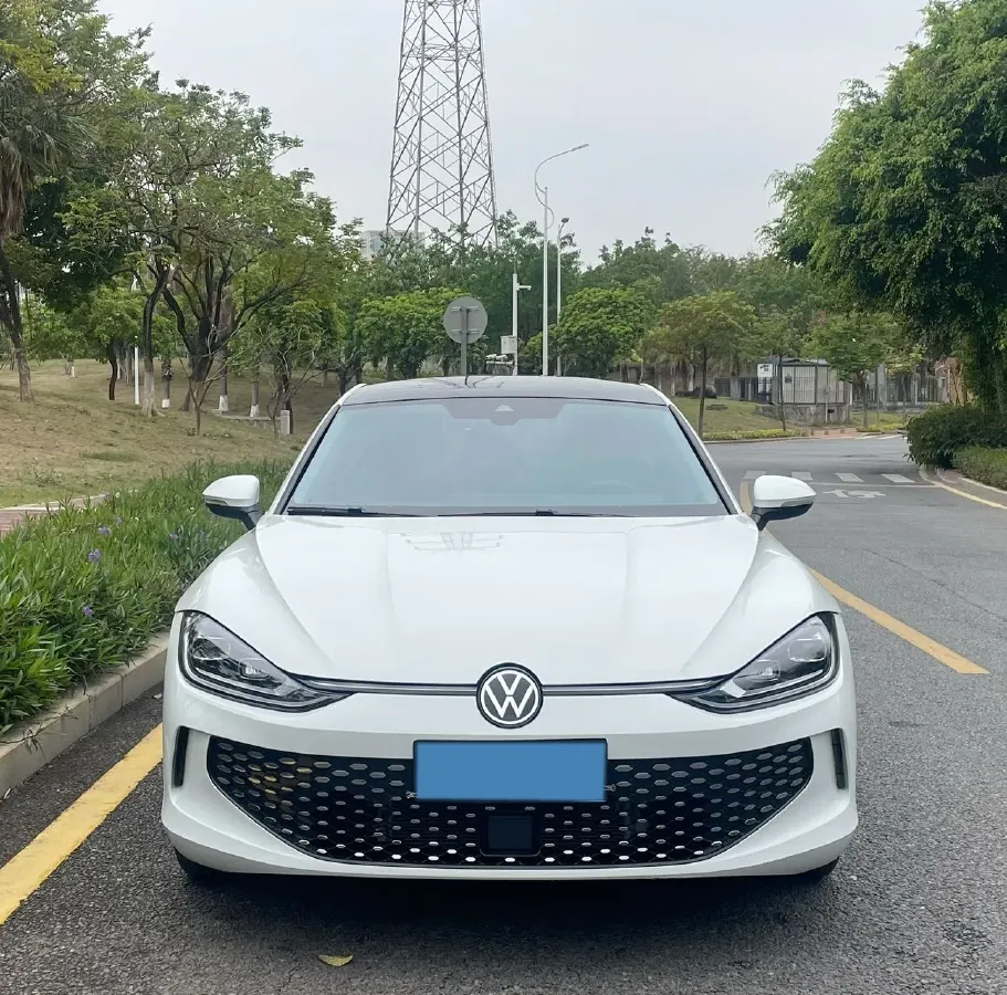 2024 Volkswagen Lamando 1.4T 150HP L4 7DCT,autocango,china used car exporter,china ev exporter,chinese used car exporter,chinese used ev exporter