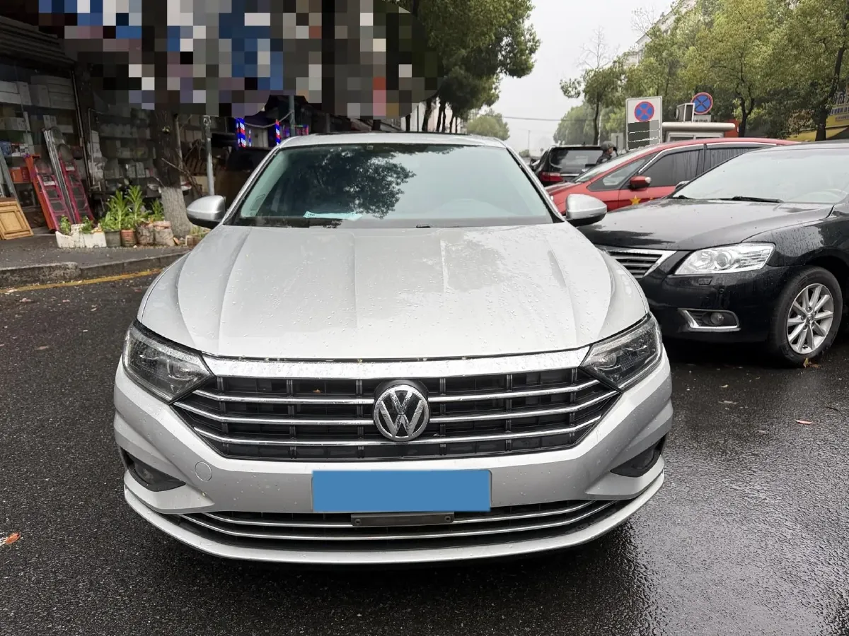 2020 Volkswagen Sagitar 1.2T 116HP L4 5MT,autocango,china used car exporter,china ev exporter,chinese used car exporter,chinese used ev exporter