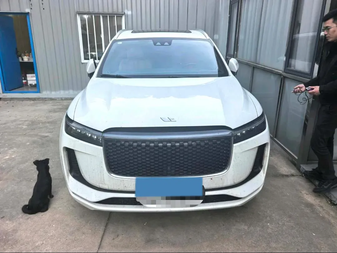 2020 Li ONE Range Extended 131HP REEV 40.5KWH,autocango,china used car exporter,china ev exporter,chinese used car exporter,chinese used ev exporter