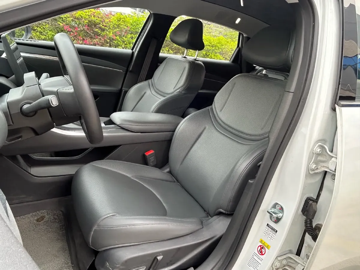 2024 Xpeng MONA M03 BEV 62.2KWH,autocango,china used car exporter,china ev exporter,chinese used car exporter,chinese used ev exporter