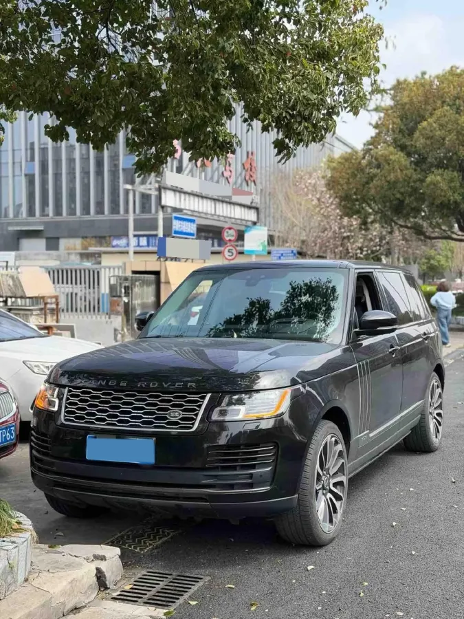 2021 Land Rover Range Rover 3.0T 400HP L6 8AT,autocango,china used car exporter,china ev exporter,chinese used car exporter,chinese used ev exporter