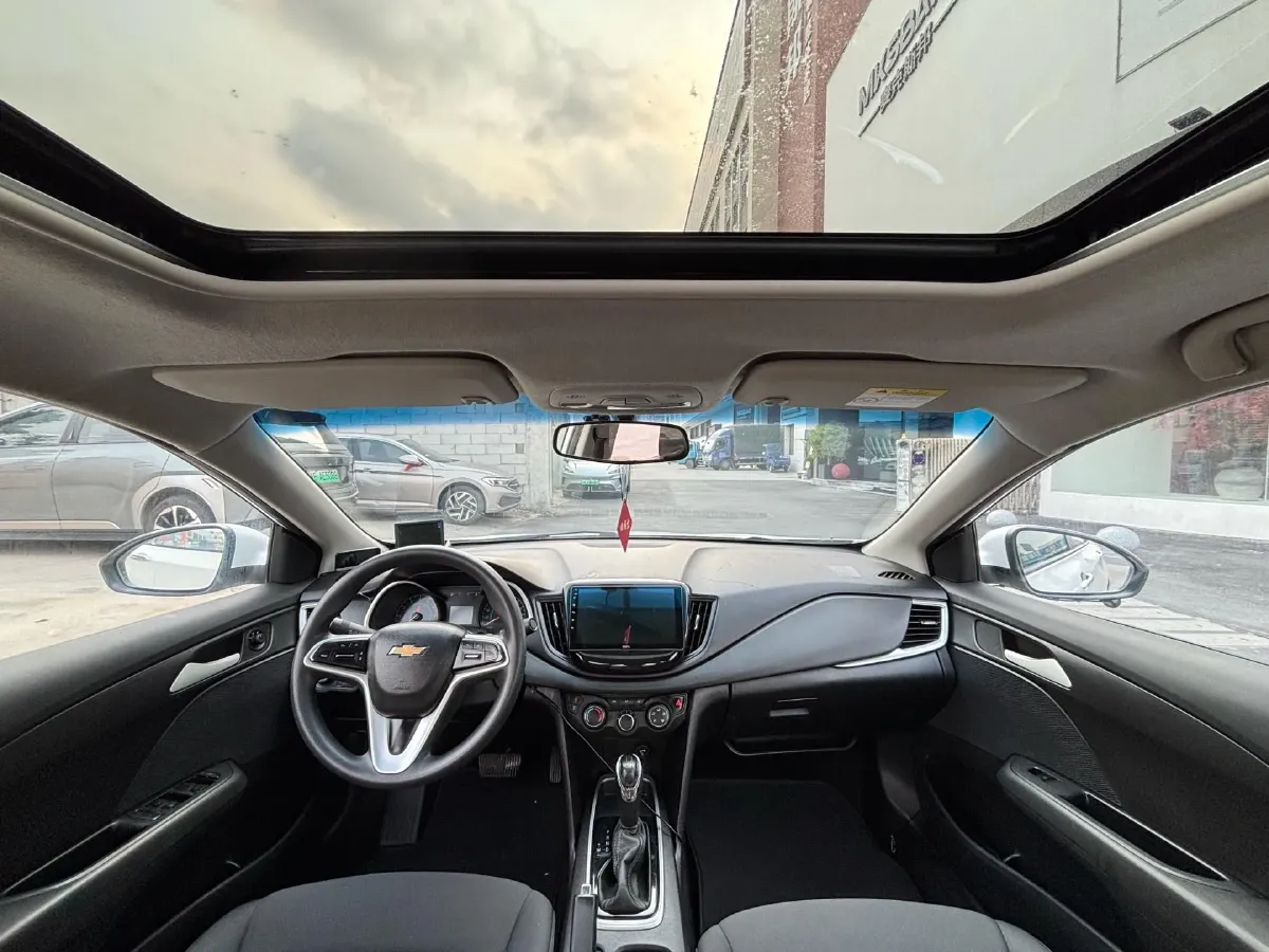 2019 Chevrolet Cavalier 1.5L 113HP L4 6AT,autocango,china used car exporter,china ev exporter,chinese used car exporter,chinese used ev exporter