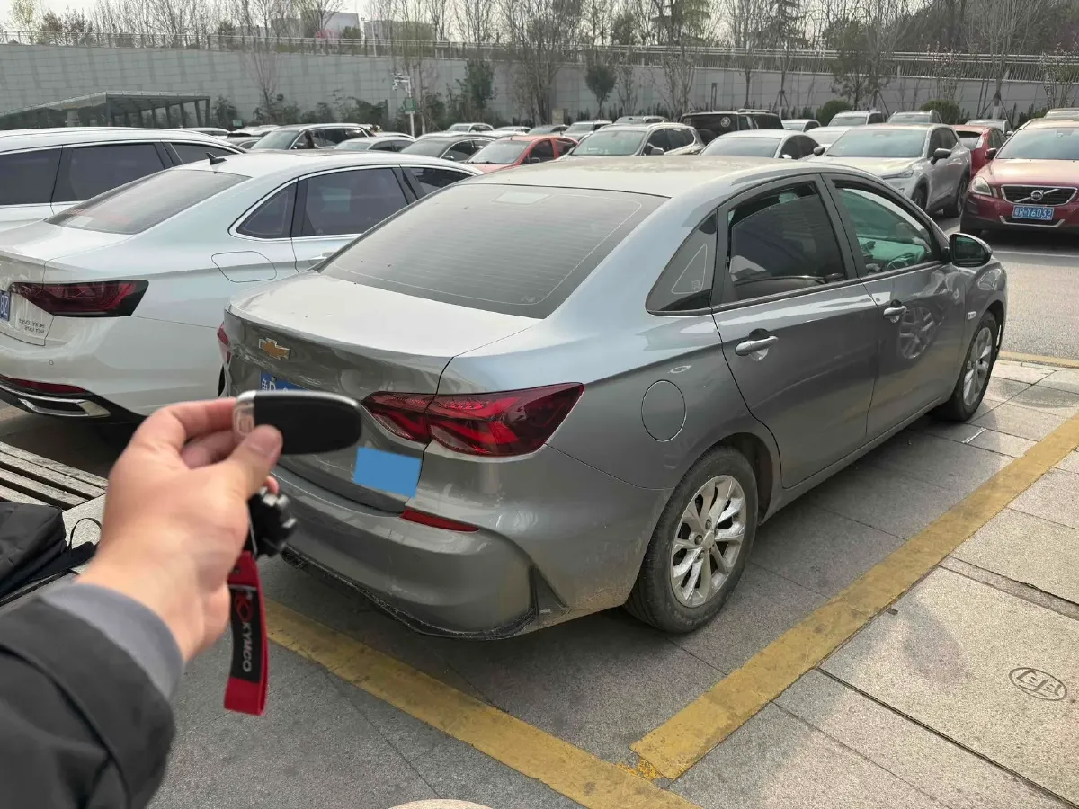 2024 Chevrolet Monza 1.5L 113HP L4 6DCT,autocango,china used car exporter,china ev exporter,chinese used car exporter,chinese used ev exporter