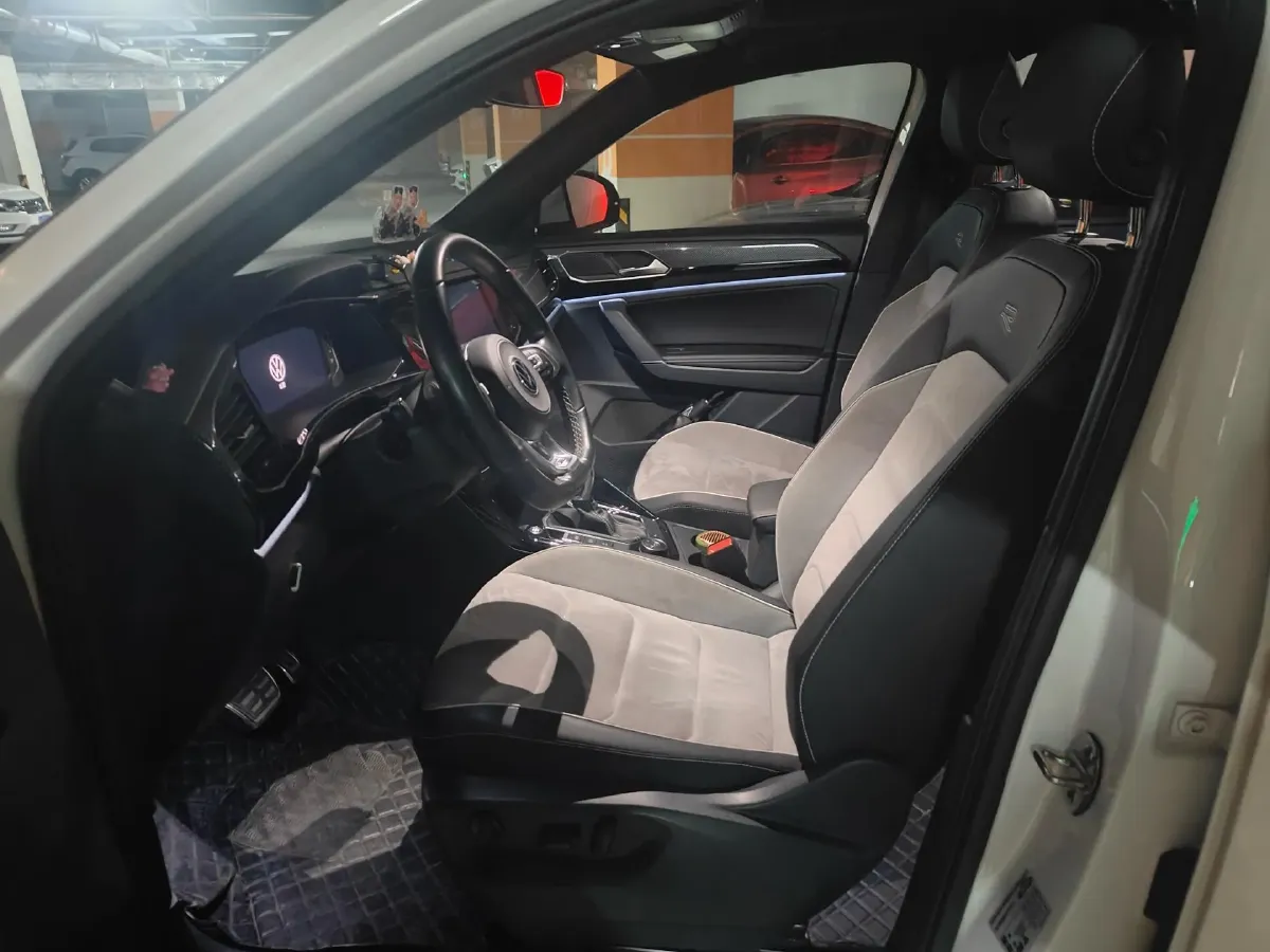 2020 Volkswagen Tayron 2.0T 220HP L4 7DCT,autocango,china used car exporter,china ev exporter,chinese used car exporter,chinese used ev exporter