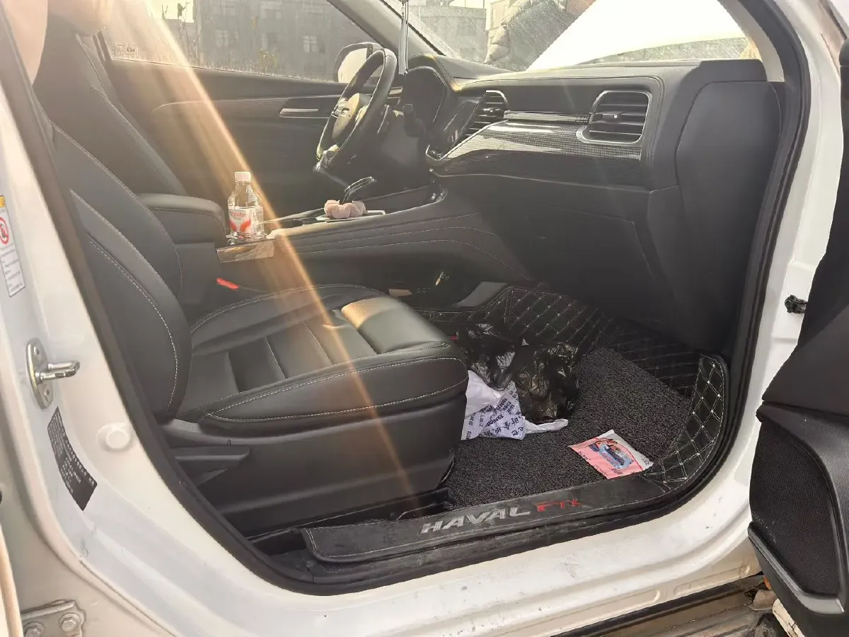 2021 Haval F7x 1.5T 169HP L4 7DCT,autocango,china used car exporter,china ev exporter,chinese used car exporter,chinese used ev exporter