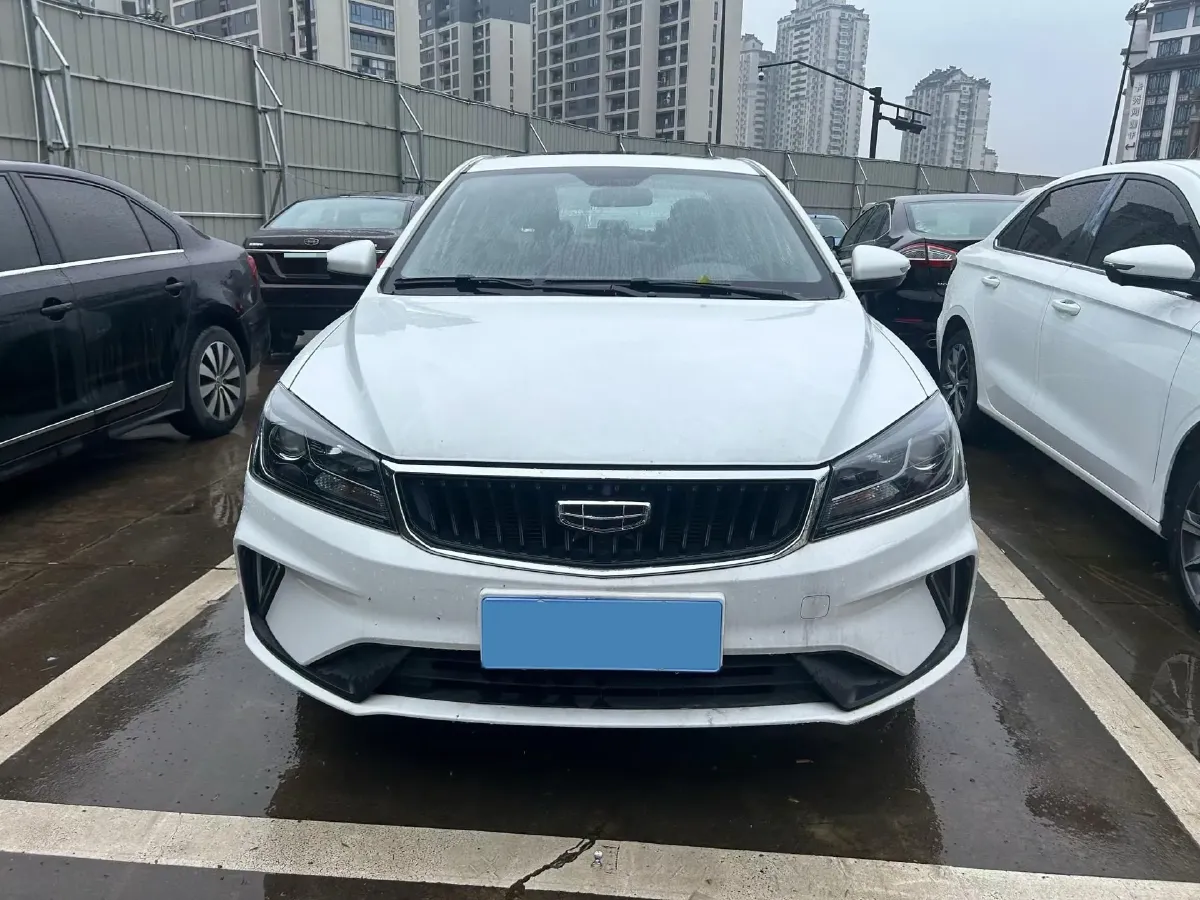 2021 BaoJun 530 1.5T 147HP L4 CVT,autocango,china used car exporter,china ev exporter,chinese used car exporter,chinese used ev exporter