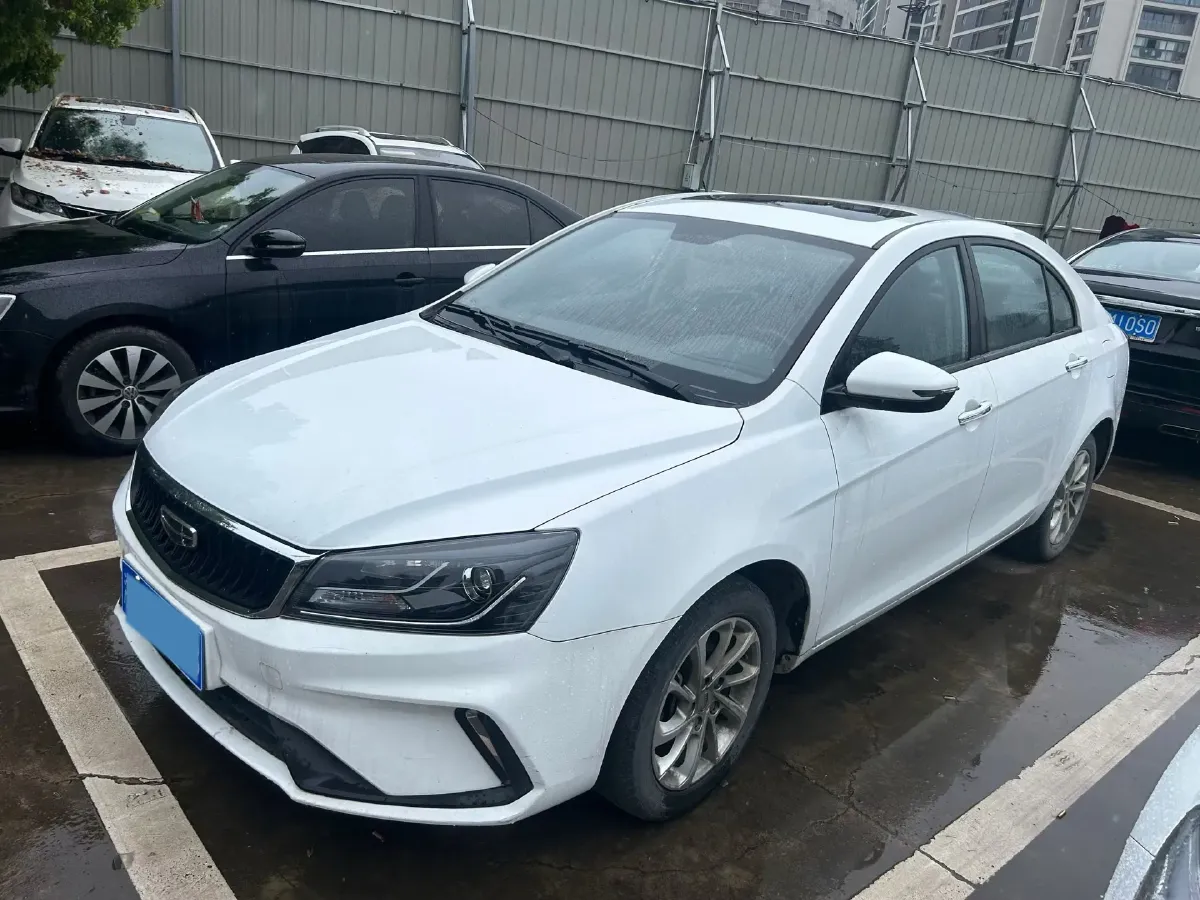 2021 BaoJun 530 1.5T 147HP L4 CVT,autocango,china used car exporter,china ev exporter,chinese used car exporter,chinese used ev exporter