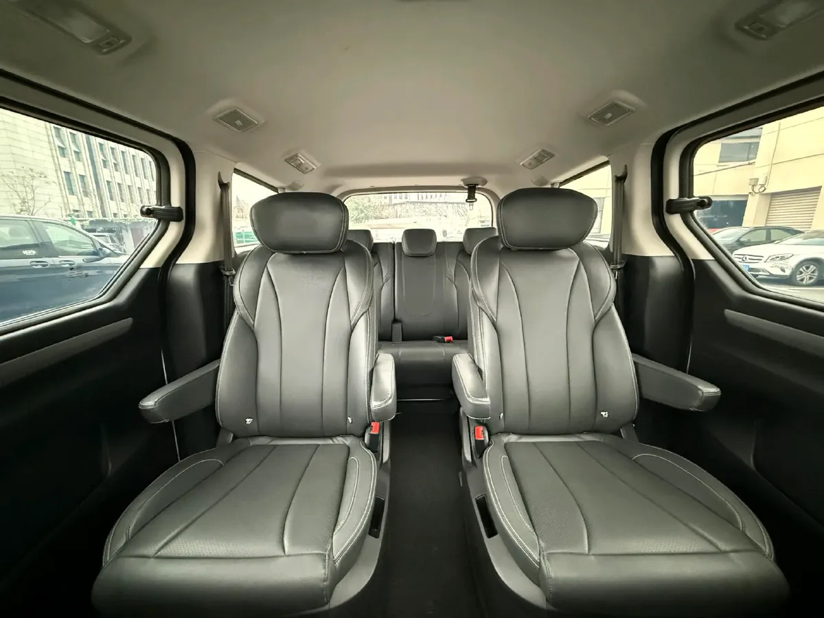 2023 MAXUS G20 2.0T 224HP L4 8AT,autocango,china used car exporter,china ev exporter,chinese used car exporter,chinese used ev exporter