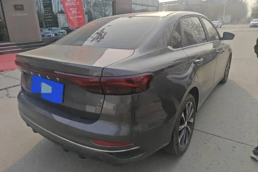2025 Geely Emgrand 1.5L 127HP L4 CVT,autocango,china used car exporter,china ev exporter,chinese used car exporter,chinese used ev exporter
