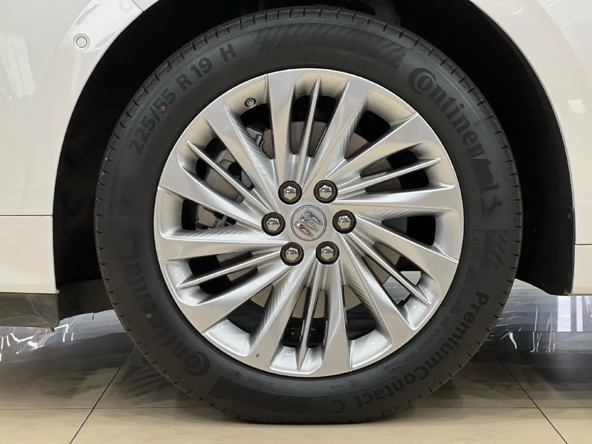 2023 Buick Century 2.0T 237HP L4 9AT,autocango,china used car exporter,china ev exporter,chinese used car exporter,chinese used ev exporter