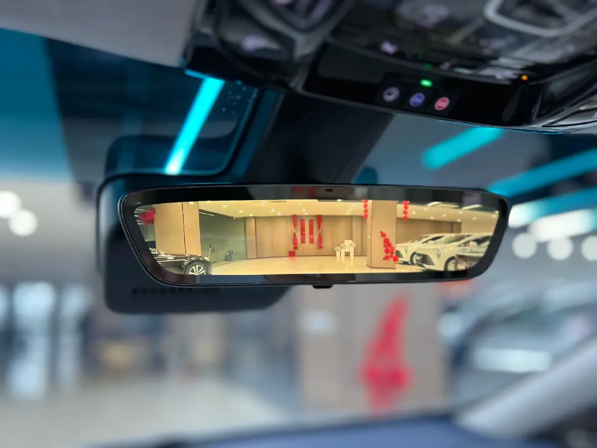 2023 Buick Century 2.0T 237HP L4 9AT,autocango,china used car exporter,china ev exporter,chinese used car exporter,chinese used ev exporter