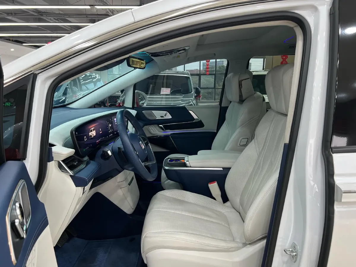2023 Buick Century 2.0T 237HP L4 9AT,autocango,china used car exporter,china ev exporter,chinese used car exporter,chinese used ev exporter