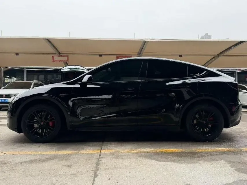 2022 Tesla Model Y BEV 60KWH,autocango,china used car exporter,china ev exporter,chinese used car exporter,chinese used ev exporter