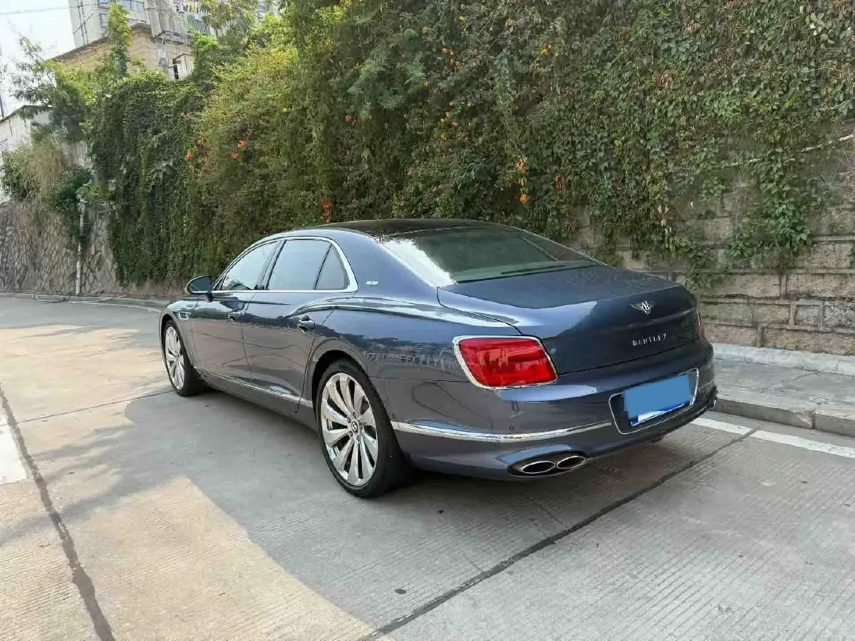 2021 Bentley Flying Spur 4.0T 550HP V8 8DCT,autocango,china used car exporter,china ev exporter,chinese used car exporter,chinese used ev exporter
