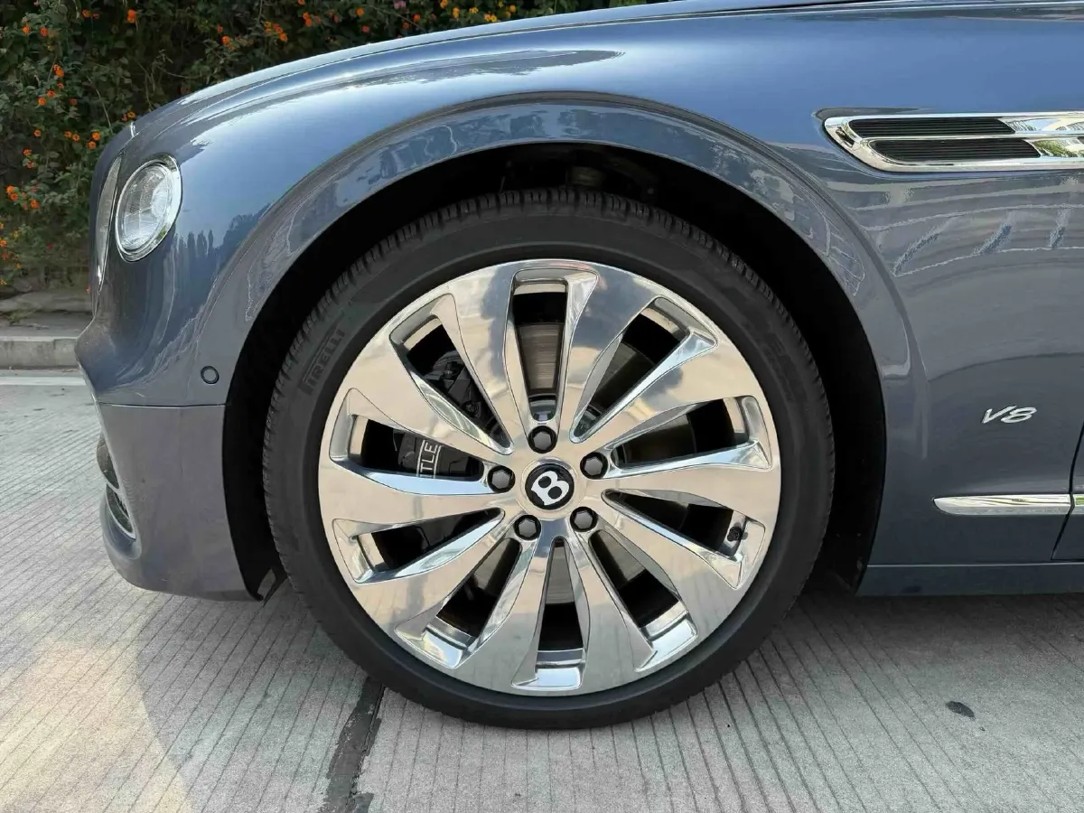 2021 Bentley Flying Spur 4.0T 550HP V8 8DCT,autocango,china used car exporter,china ev exporter,chinese used car exporter,chinese used ev exporter