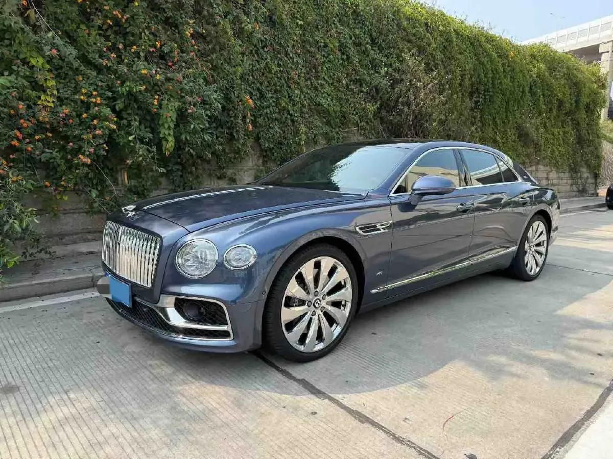 2021 Bentley Flying Spur 4.0T 550HP V8 8DCT,autocango,china used car exporter,china ev exporter,chinese used car exporter,chinese used ev exporter