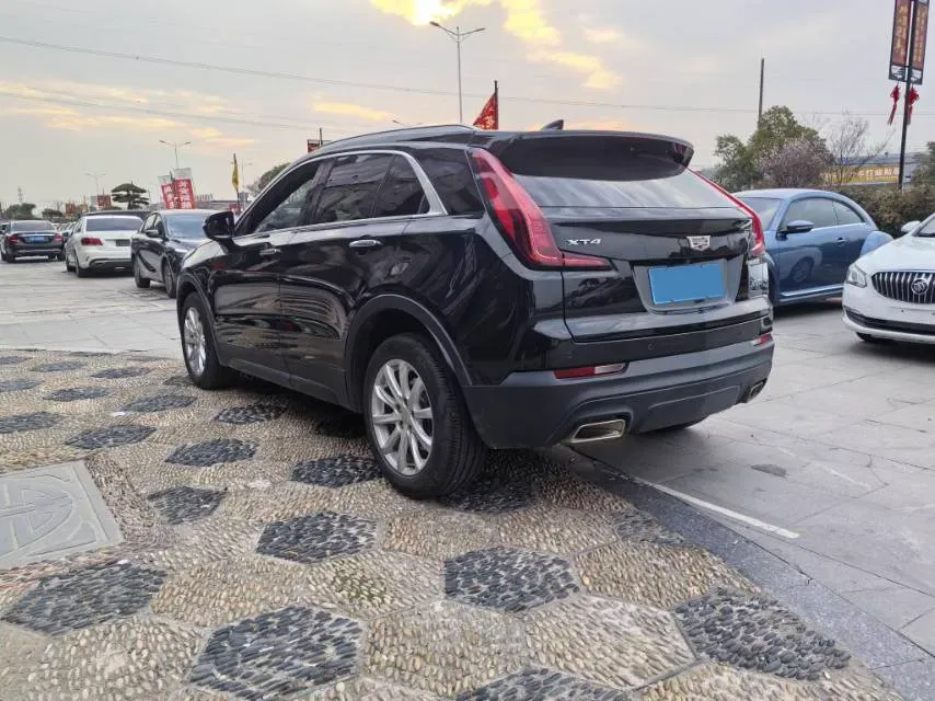2021 Cadillac XT4 2.0T 237HP L4 9AT,autocango,china used car exporter,china ev exporter,chinese used car exporter,chinese used ev exporter