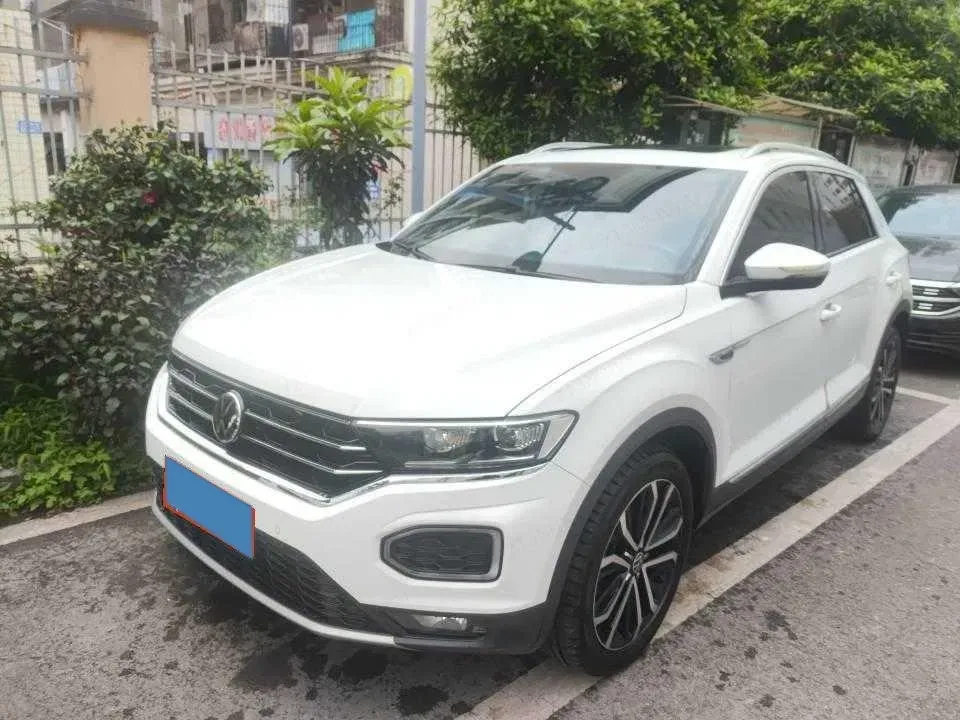 2021 Volkswagen T-Roc 1.4T 150HP L4 7DCT,autocango,china used car exporter,china ev exporter,chinese used car exporter,chinese used ev exporter