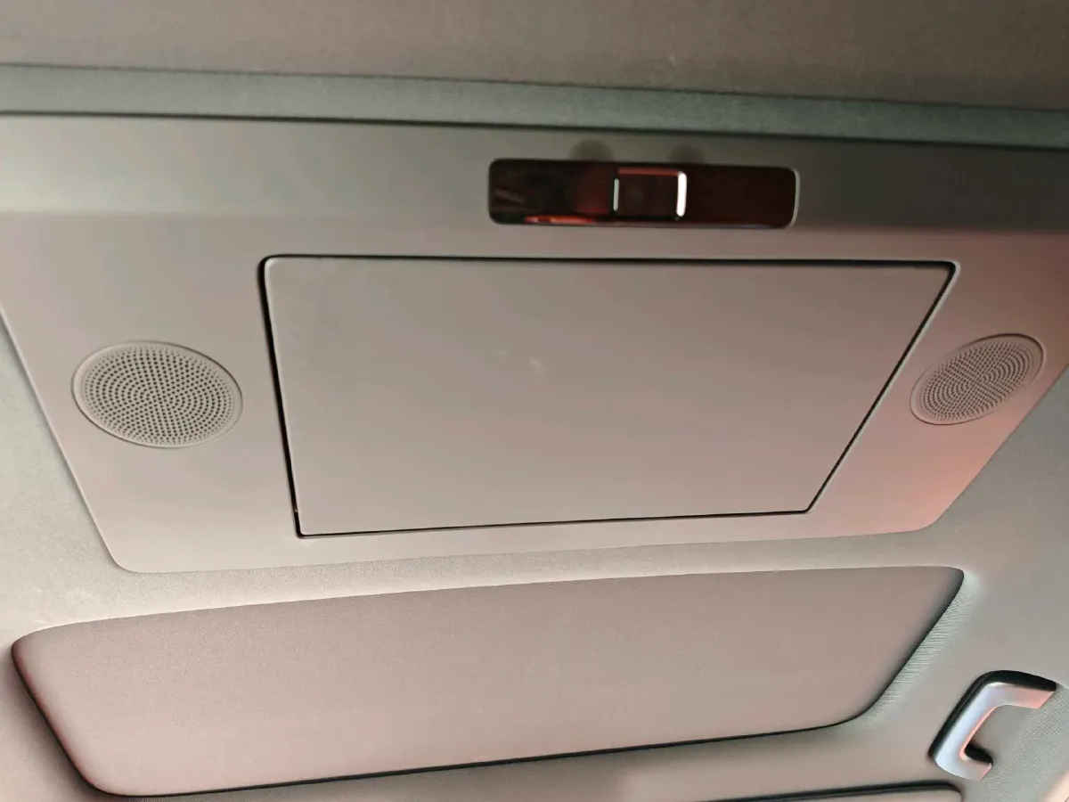 2024 Li L9 Range Extended 154HP REEV 52.3KWH,autocango,china used car exporter,china ev exporter,chinese used car exporter,chinese used ev exporter