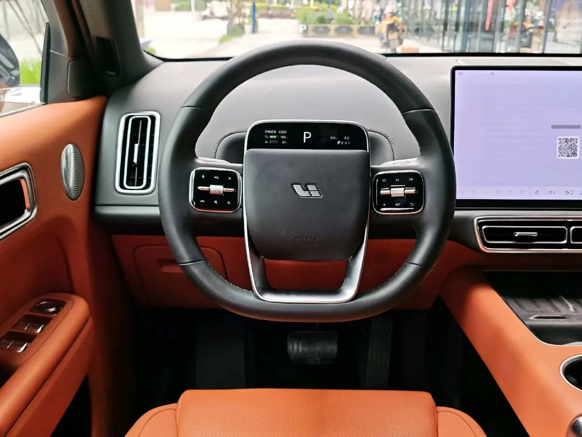 2024 Li L9 Range Extended 154HP REEV 52.3KWH,autocango,china used car exporter,china ev exporter,chinese used car exporter,chinese used ev exporter