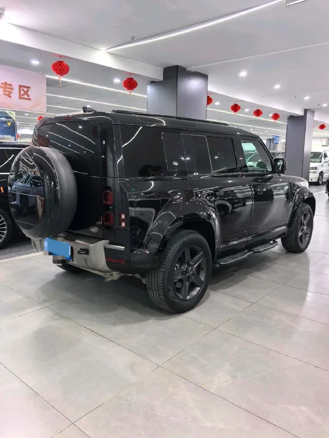 2024 Land Rover Defender 3.0T 400HP L6 8AT,autocango,china used car exporter,china ev exporter,chinese used car exporter,chinese used ev exporter