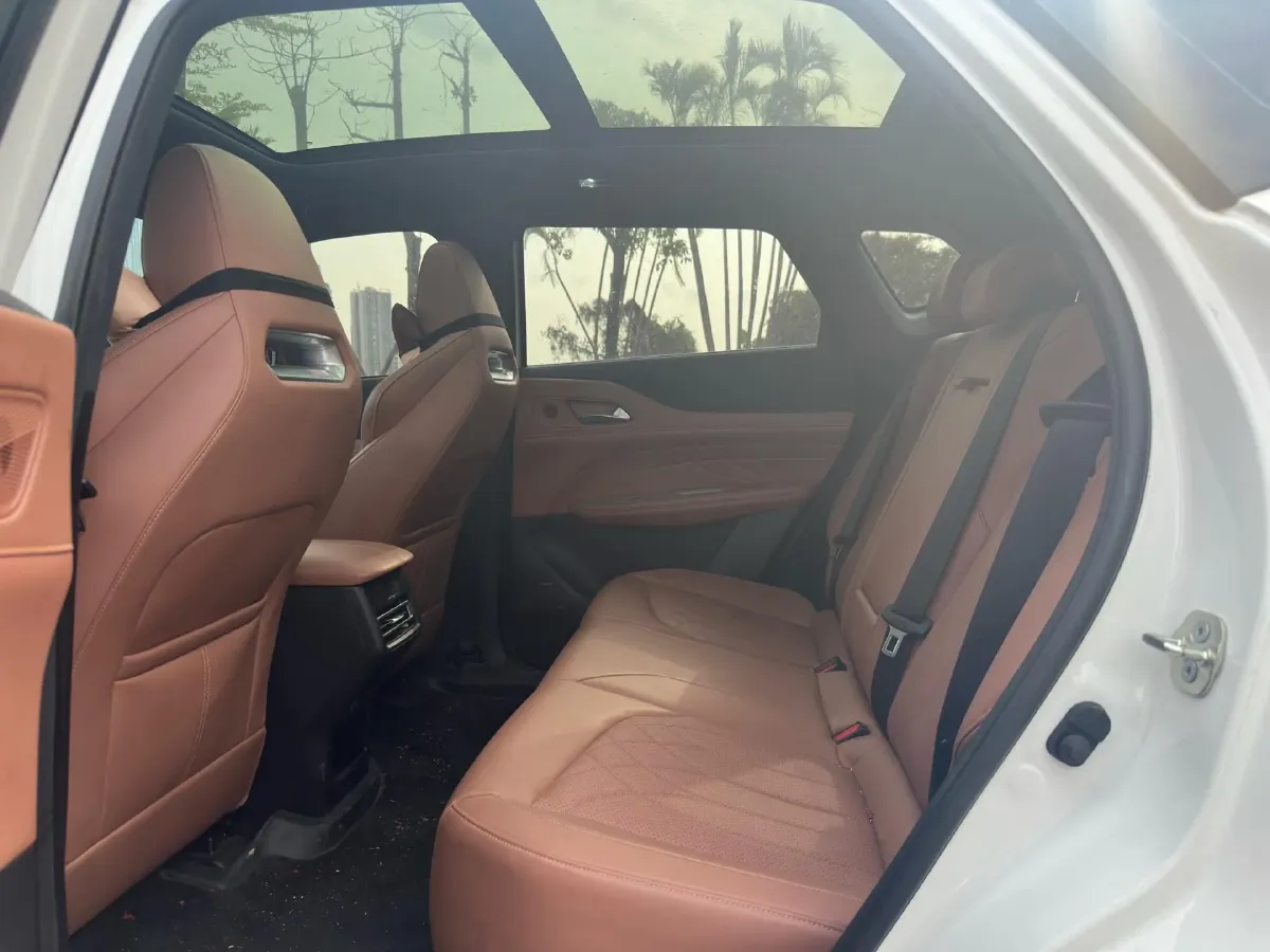 2024 ChangAn UNI-Z 1.5L 98HP L4 E-CVT PHEV 18.4KWH,autocango,china used car exporter,china ev exporter,chinese used car exporter,chinese used ev exporter