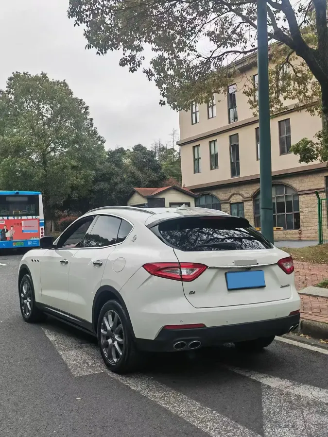 2019 Maserati Levante 3.0T 350HP V6 8AT,autocango,china used car exporter,china ev exporter,chinese used car exporter,chinese used ev exporter