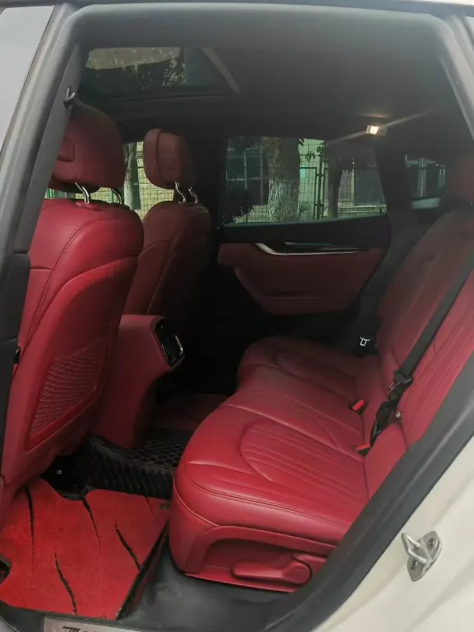 2019 Maserati Levante 3.0T 350HP V6 8AT,autocango,china used car exporter,china ev exporter,chinese used car exporter,chinese used ev exporter