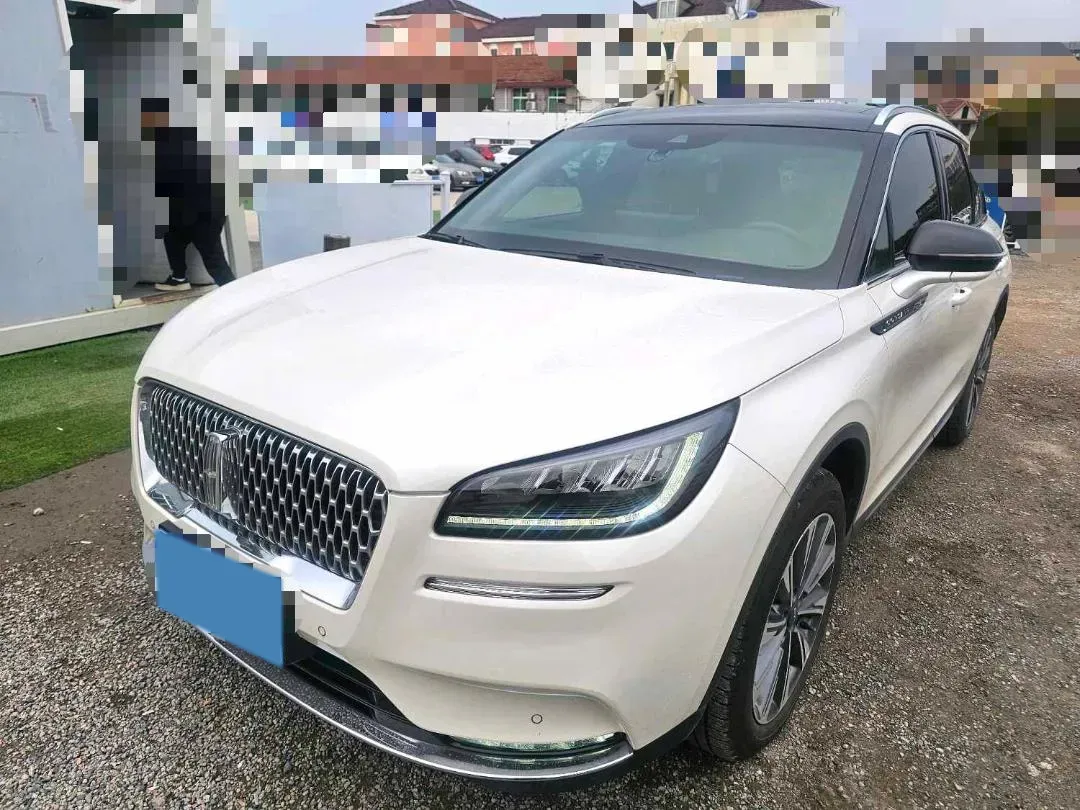 2022 Lincoln Corsair 2.0T 245HP L4 8AT,autocango,china used car exporter,china ev exporter,chinese used car exporter,chinese used ev exporter