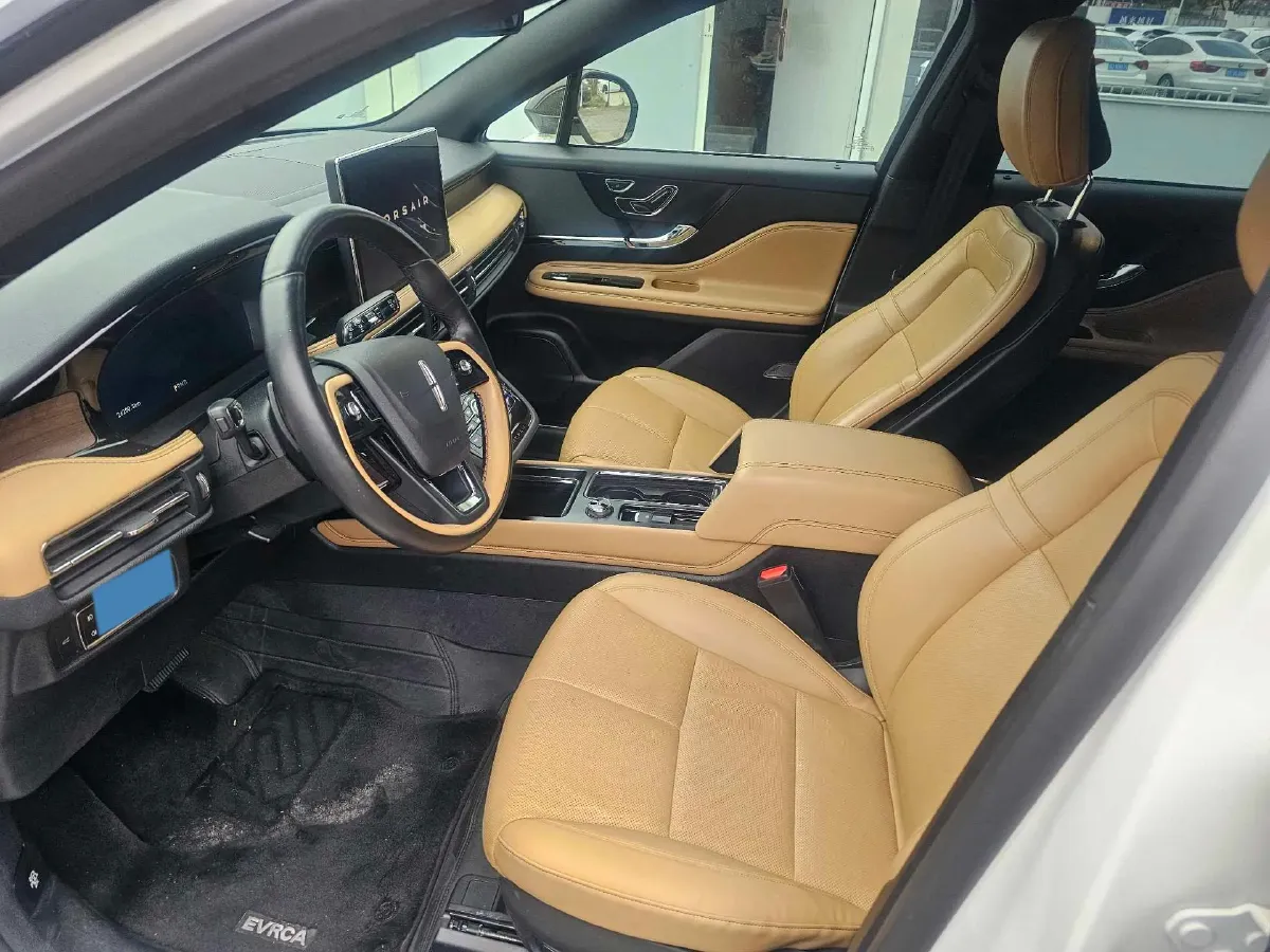 2022 Lincoln Corsair 2.0T 245HP L4 8AT,autocango,china used car exporter,china ev exporter,chinese used car exporter,chinese used ev exporter