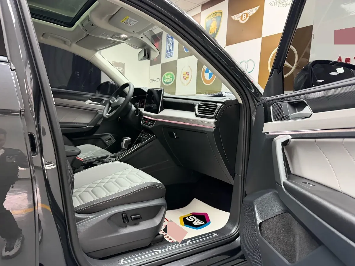 2023 Volkswagen Tayron 1.4T 150HP L4 7DCT,autocango,china used car exporter,china ev exporter,chinese used car exporter,chinese used ev exporter