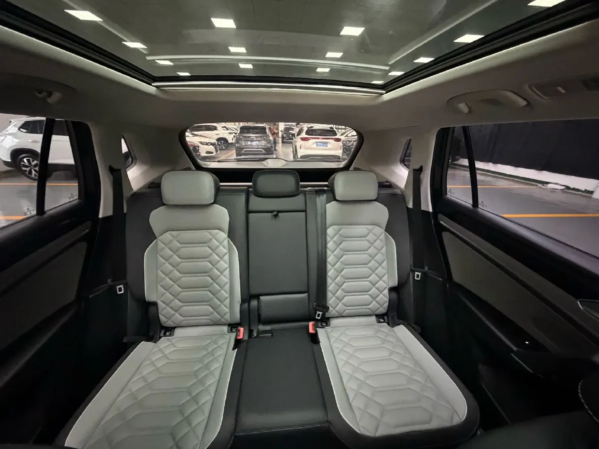 2023 Volkswagen Tayron 1.4T 150HP L4 7DCT,autocango,china used car exporter,china ev exporter,chinese used car exporter,chinese used ev exporter