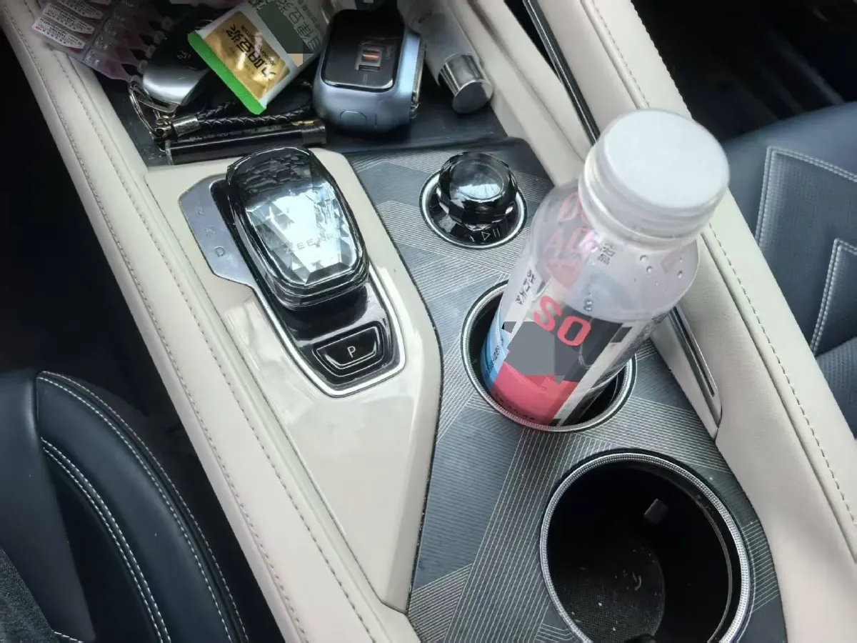 2022 Zeekr 001 BEV 100KWH,autocango,china used car exporter,china ev exporter,chinese used car exporter,chinese used ev exporter