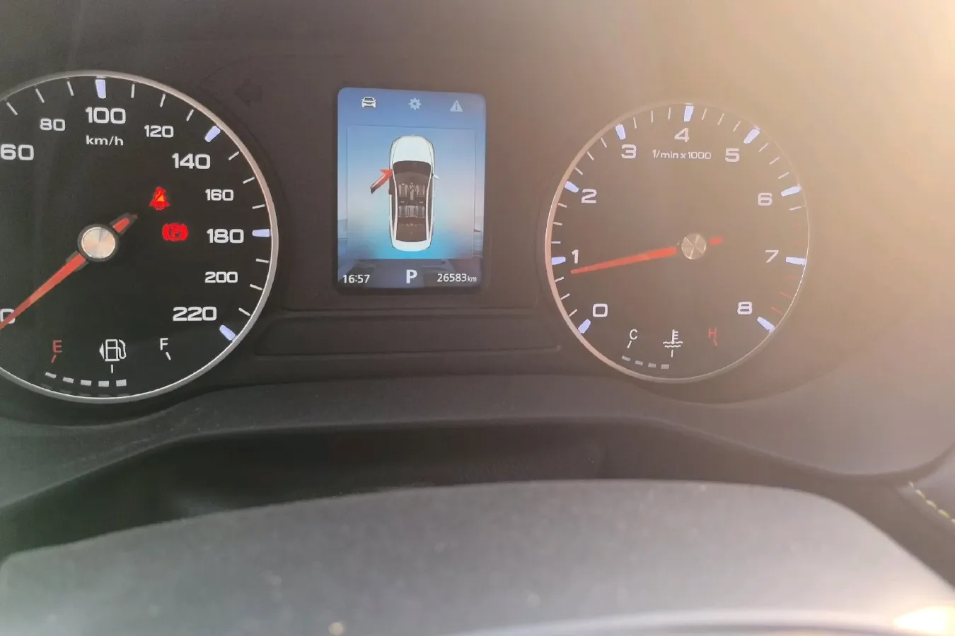 2021 Roewe i5 1.5L 120HP L4 CVT,autocango,china used car exporter,china ev exporter,chinese used car exporter,chinese used ev exporter