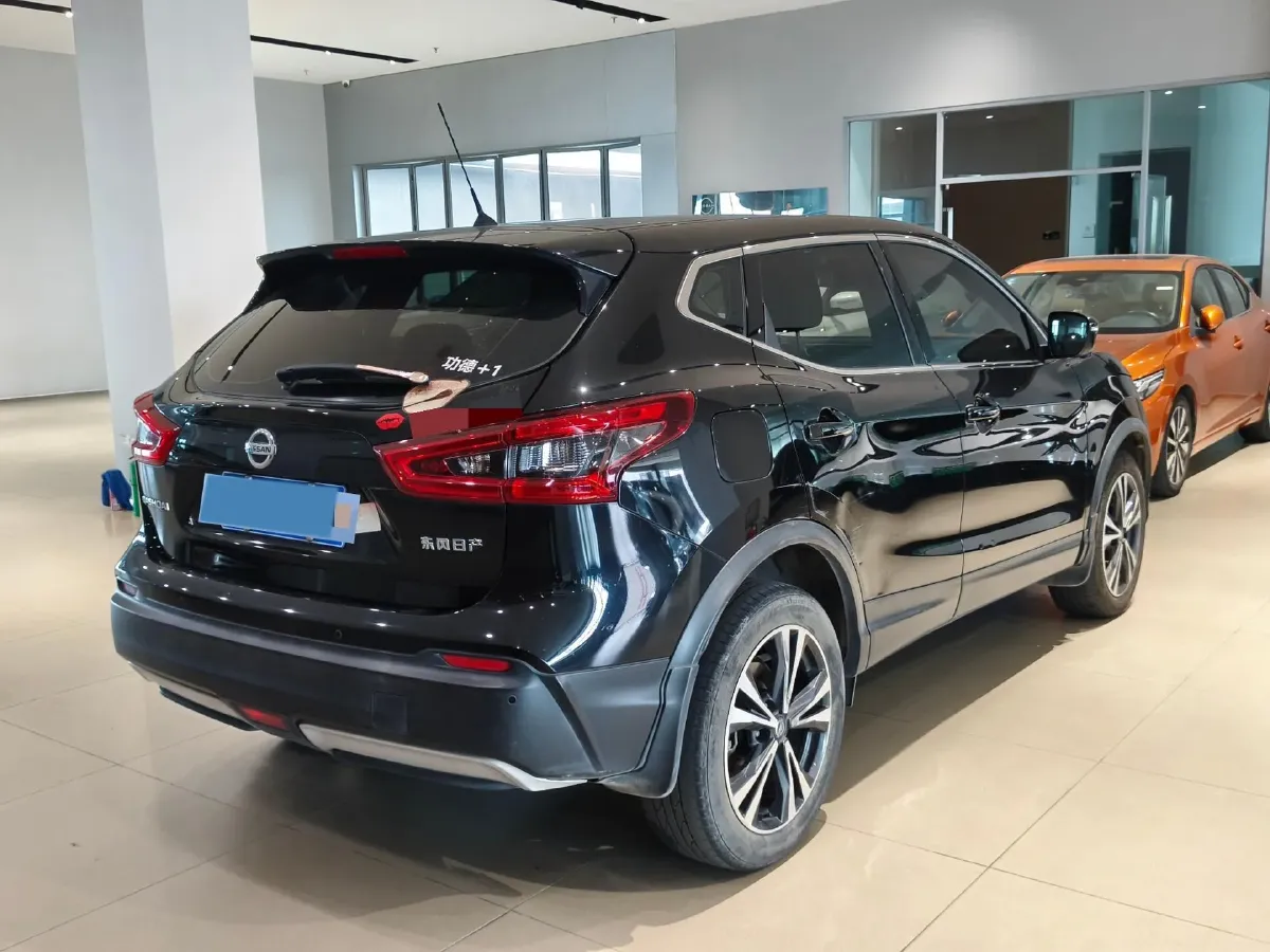 2021 Nissan Qashqai 2.0L 151HP L4 CVT,autocango,china used car exporter,china ev exporter,chinese used car exporter,chinese used ev exporter