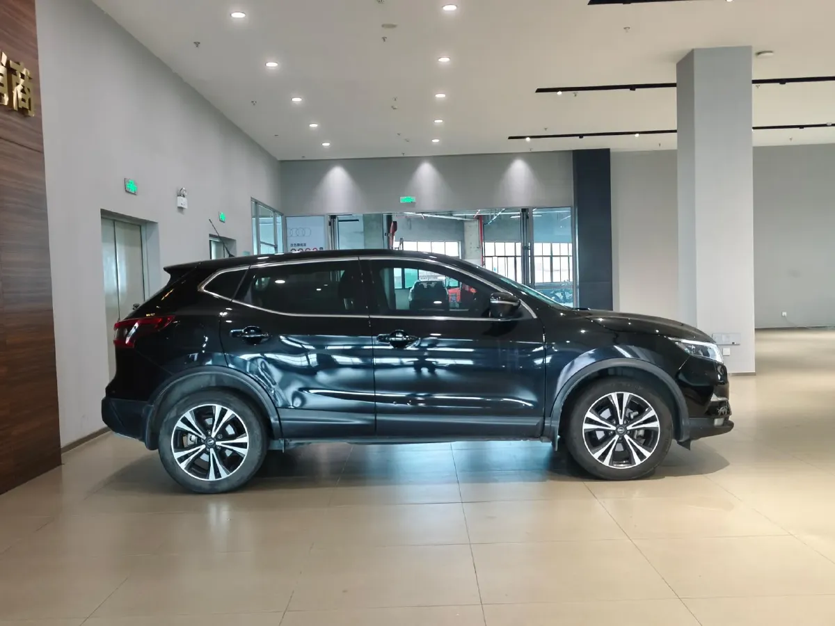 2021 Nissan Qashqai 2.0L 151HP L4 CVT,autocango,china used car exporter,china ev exporter,chinese used car exporter,chinese used ev exporter