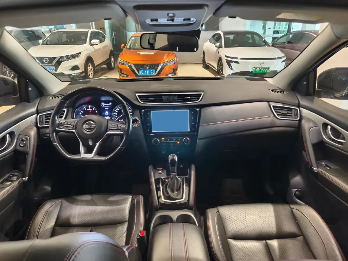 2021 Nissan Qashqai 2.0L 151HP L4 CVT,autocango,china used car exporter,china ev exporter,chinese used car exporter,chinese used ev exporter