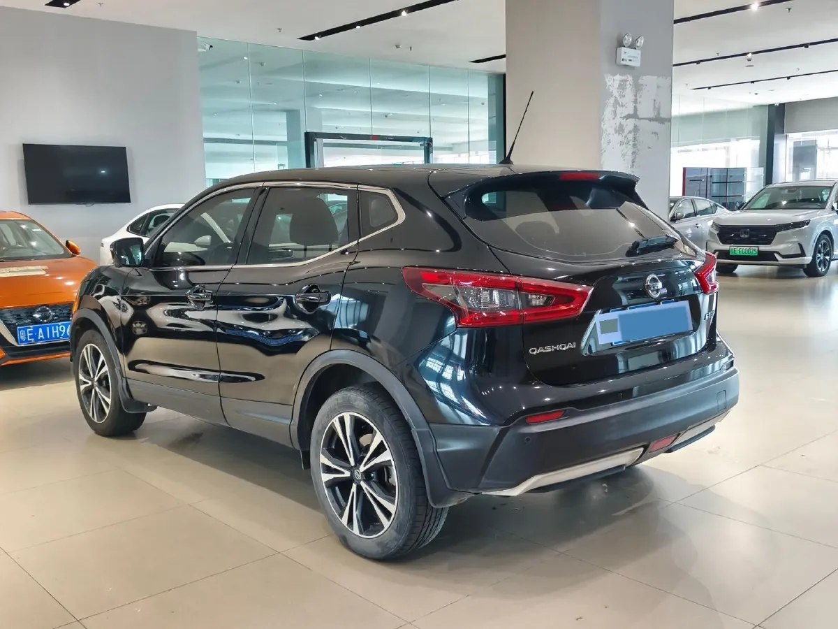2021 Nissan Qashqai 2.0L 151HP L4 CVT,autocango,china used car exporter,china ev exporter,chinese used car exporter,chinese used ev exporter